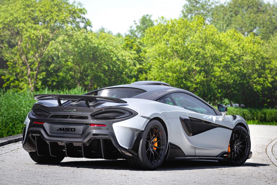  McLaren MSO 600LT 1000th Edition 2019 года  (UK) (фото 5 из 8)